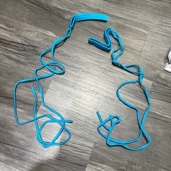 Leg wrap bundle - Picture 3 of 4